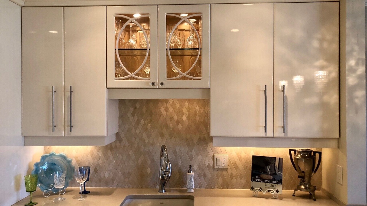 Photo of Kitchen in Royal Harbor