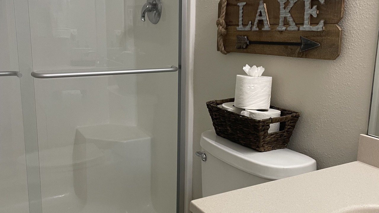 Photo of Bathroom in Lake of the Ozarks