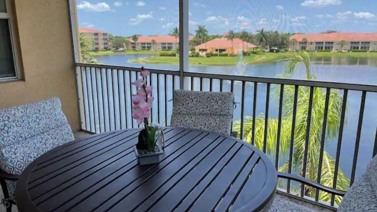 Photo of Outdoor in Estero