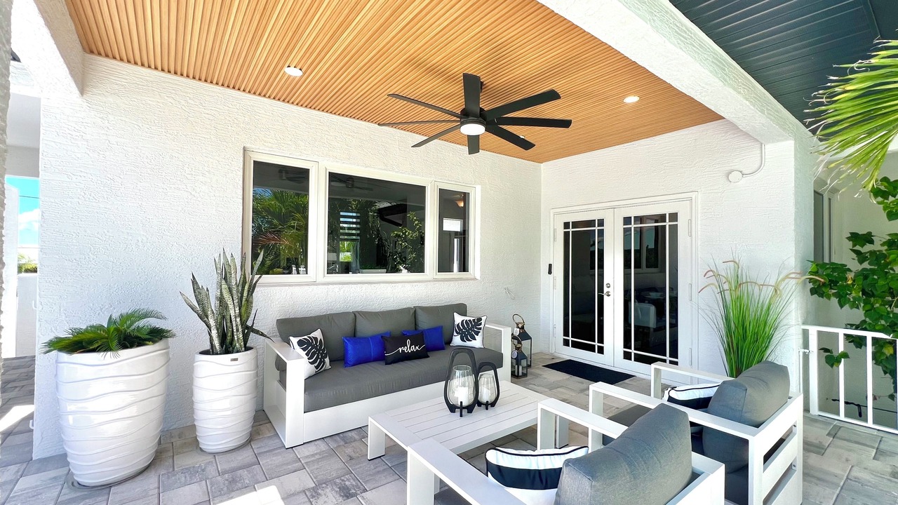 Photo of Patio Balcony in Edgewater