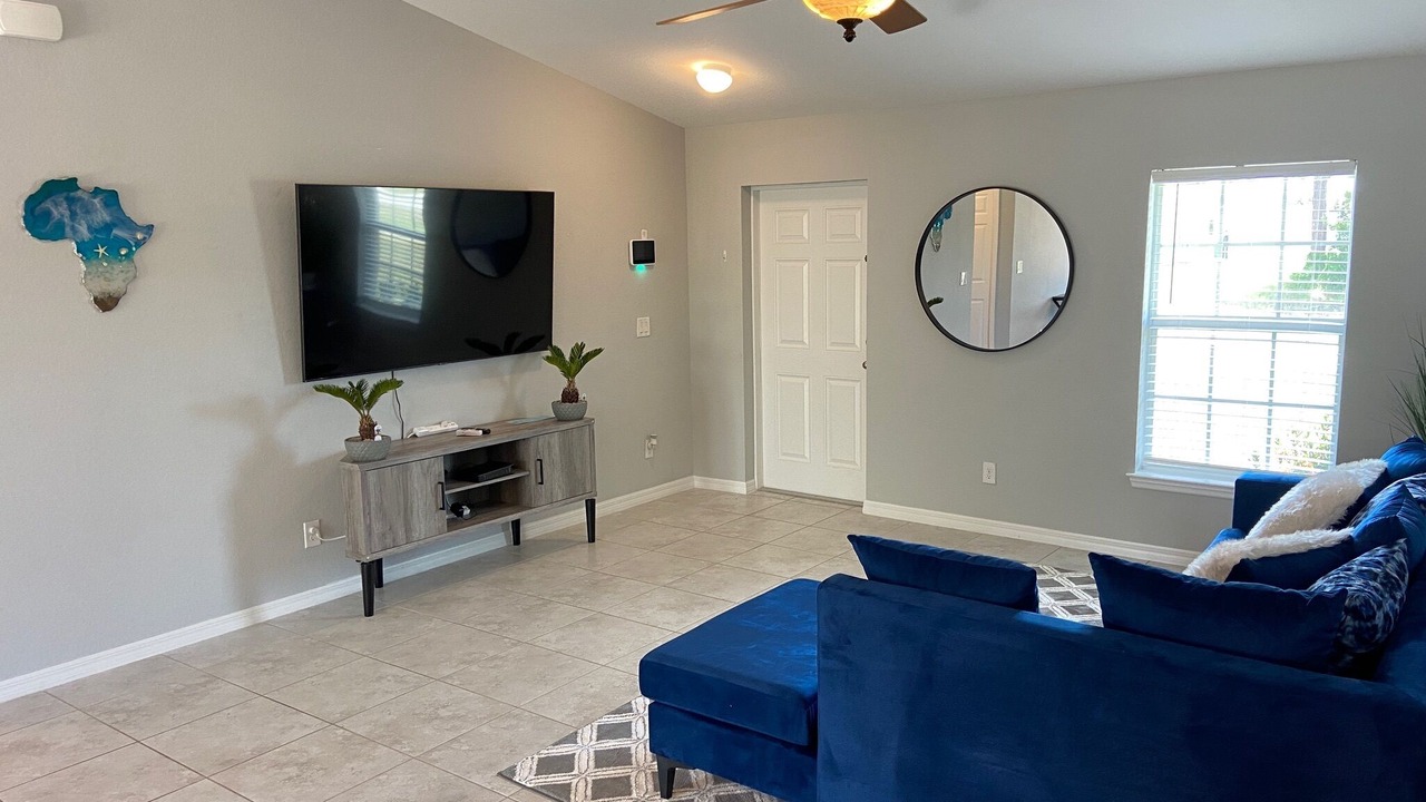 Photo of Livingroom in Mariner