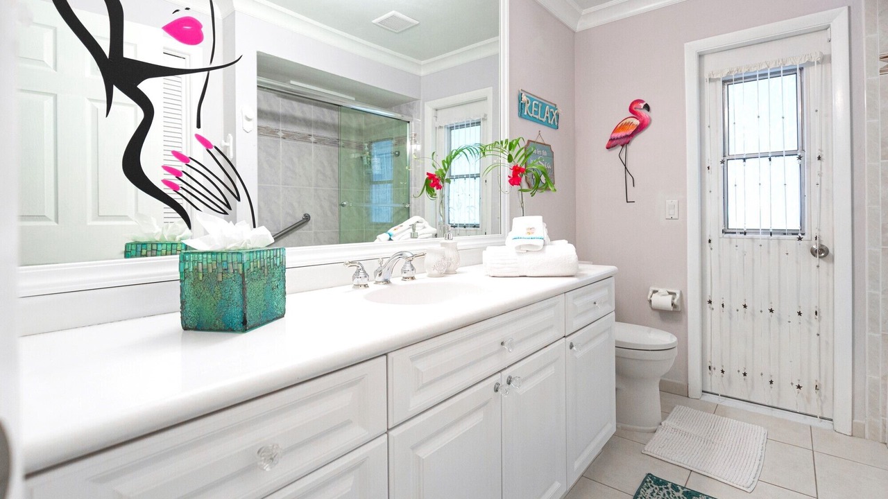 Photo of Bathroom in Kings Lake
