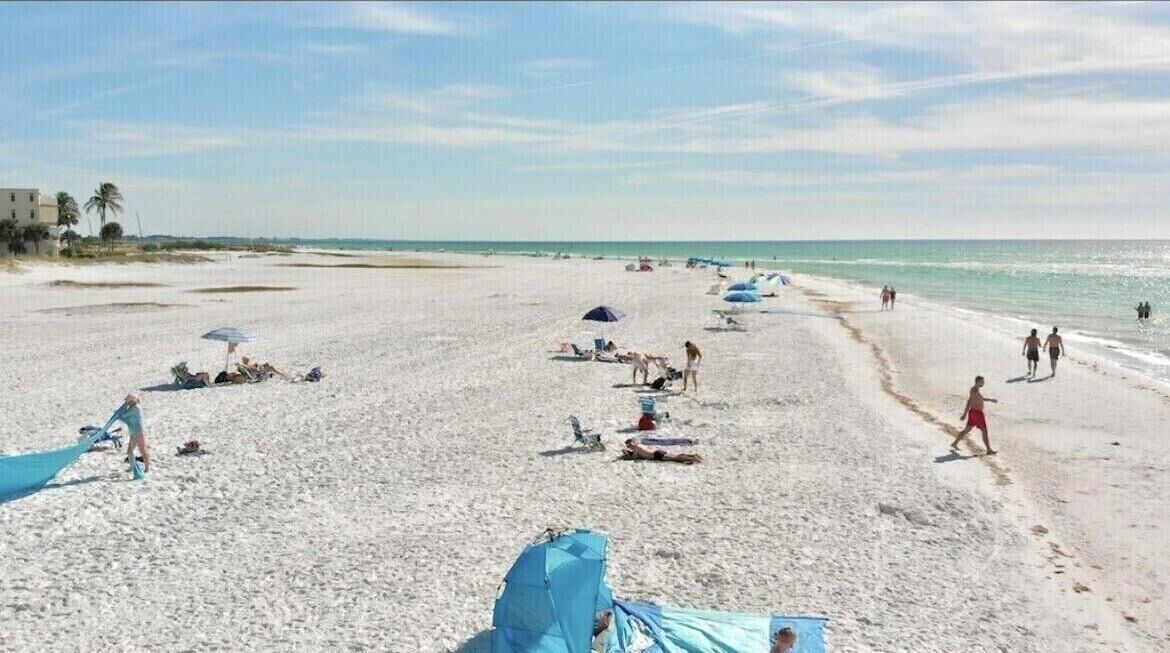 Photo of Others in Bay Isle