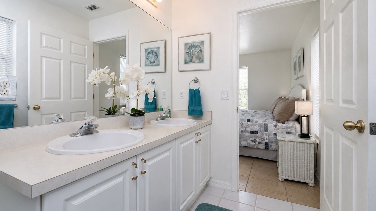 Photo of Bathroom in Rotonda Lakes
