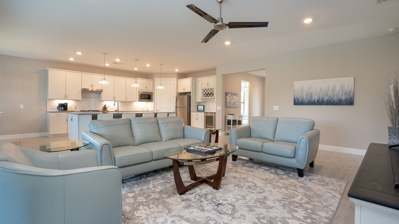 Photo of Livingroom in River Hall