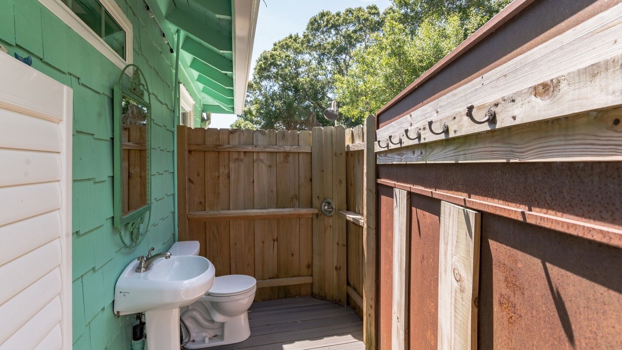 Photo of Outdoor in Bayou Oaks