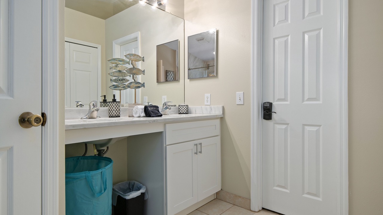 Photo of Bathroom in Sabal Harbour