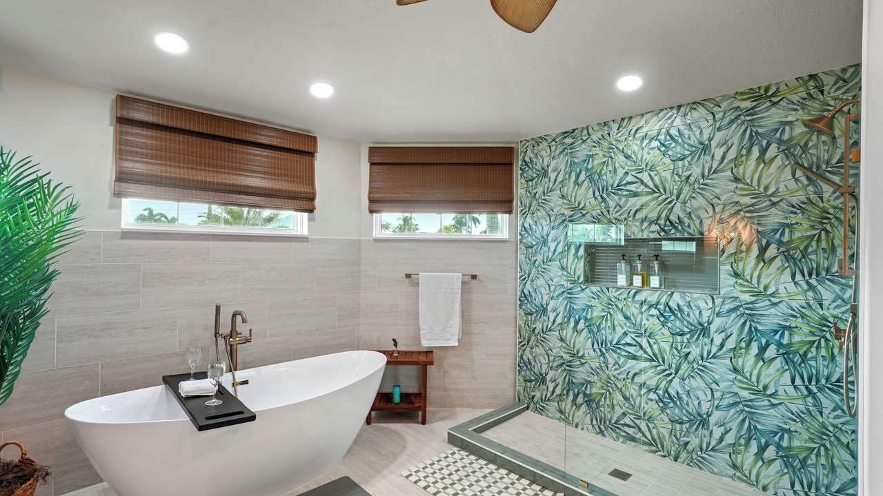 Photo of Bathroom in Pelican