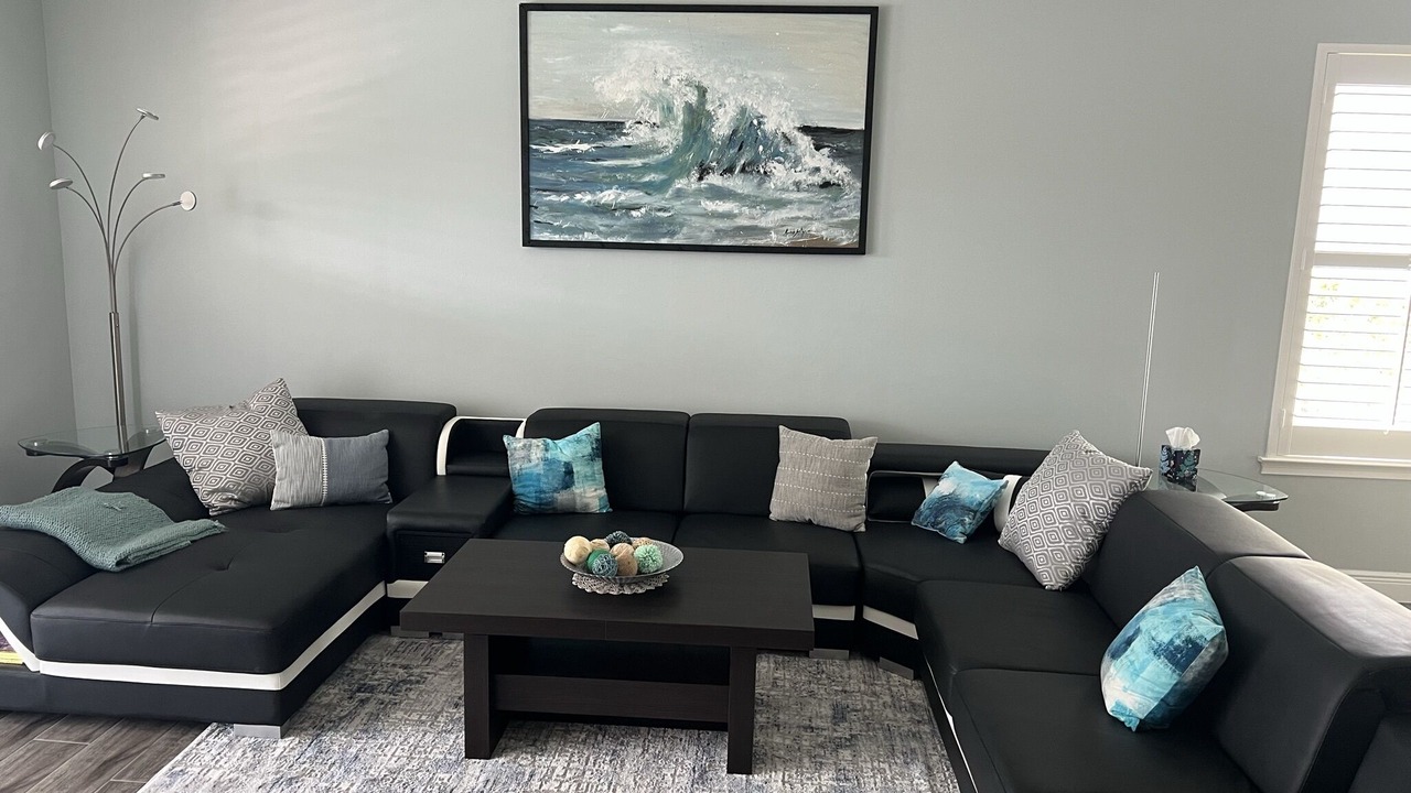 Photo of Livingroom in Rural Estates