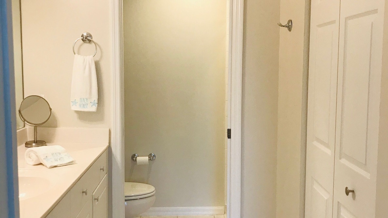 Photo of Bathroom in Bonita Shores