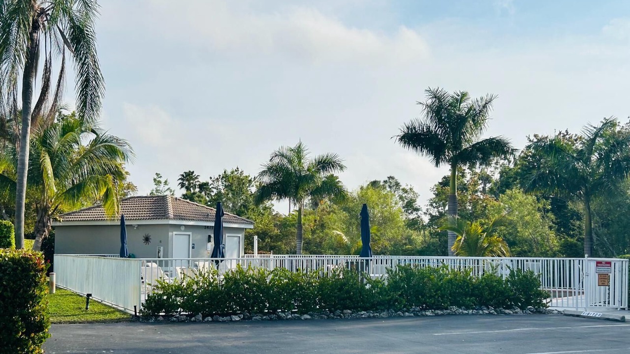Photo of Outdoor in Bonita Shores