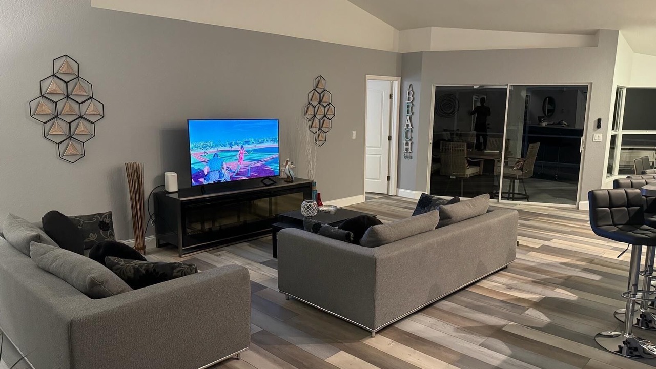 Photo of Livingroom in Pelican
