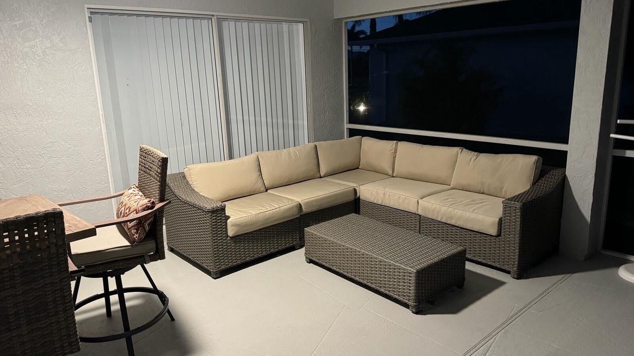 Photo of Livingroom in Pelican