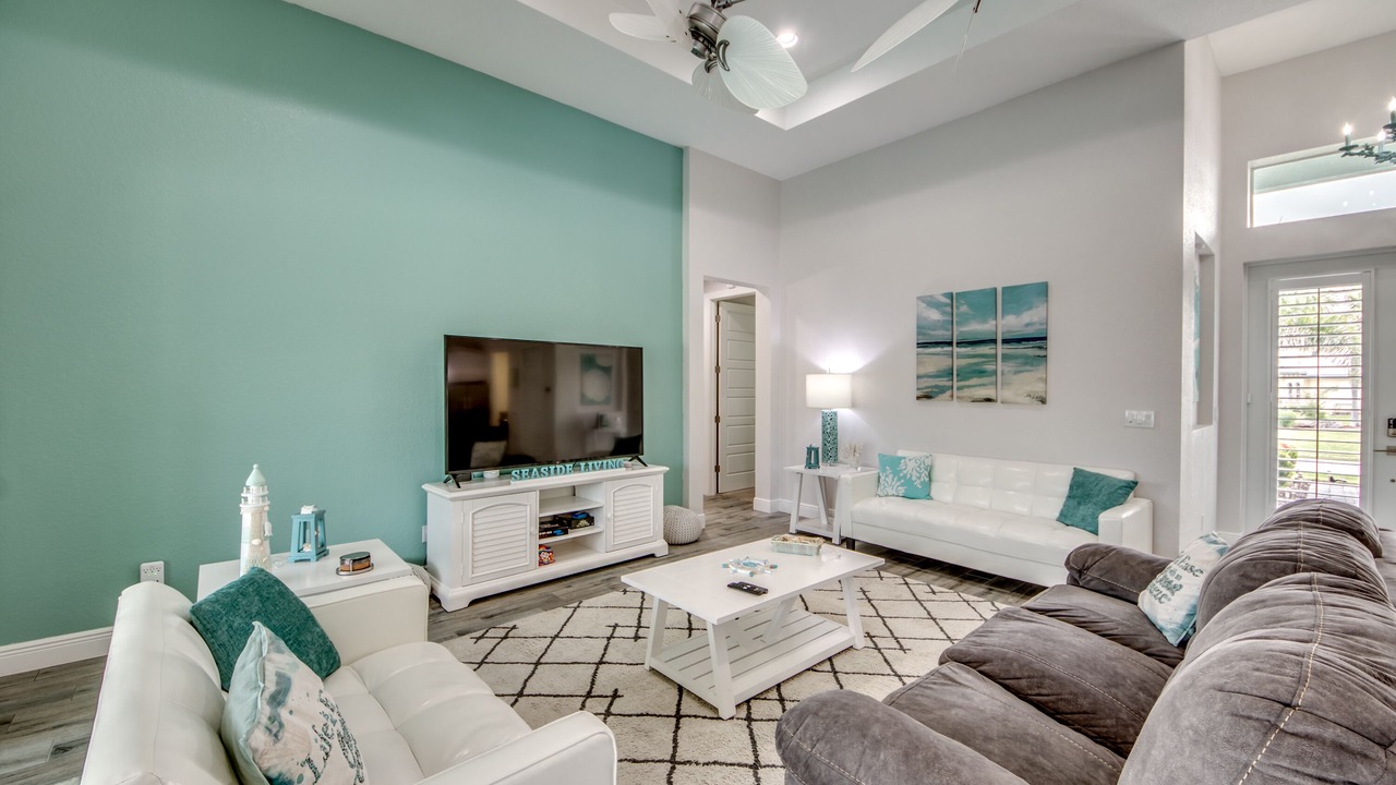 Photo of Livingroom in Pelican