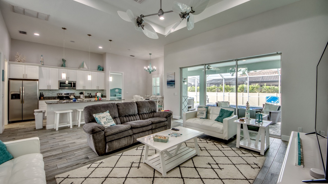Photo of Livingroom in Pelican