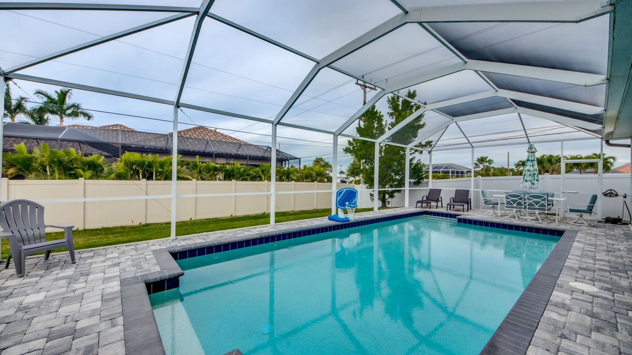 Photo of Outdoor in Pelican