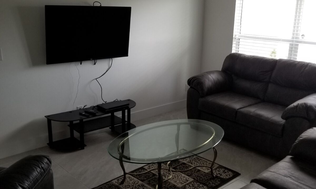 Photo of Livingroom in Mariner