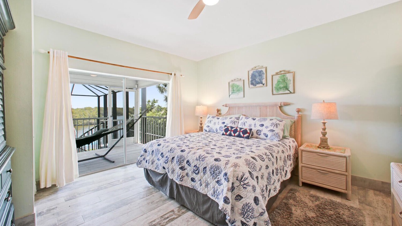 Photo of Bedroom in Bonita Springs