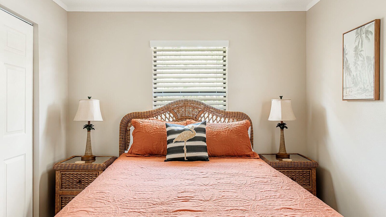 Photo of Bedroom in Englewood East