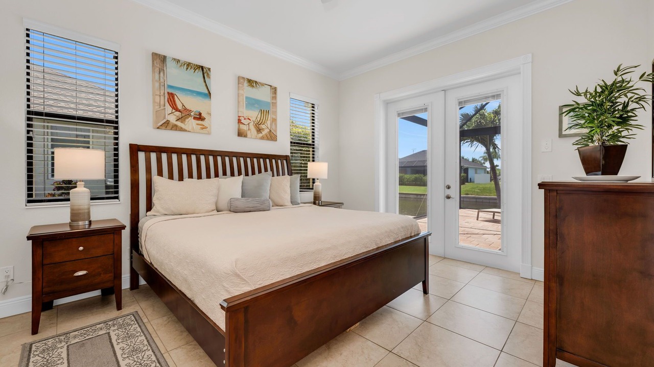 Photo of Bedroom in Pelican