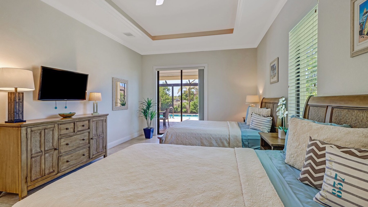 Photo of Bedroom in Pelican