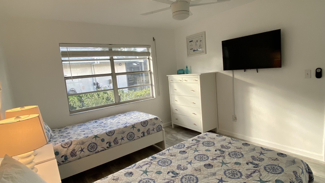 Photo of Bedroom in Eight Lakes