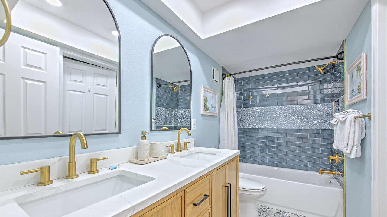 Photo of Bathroom in Redington Shores