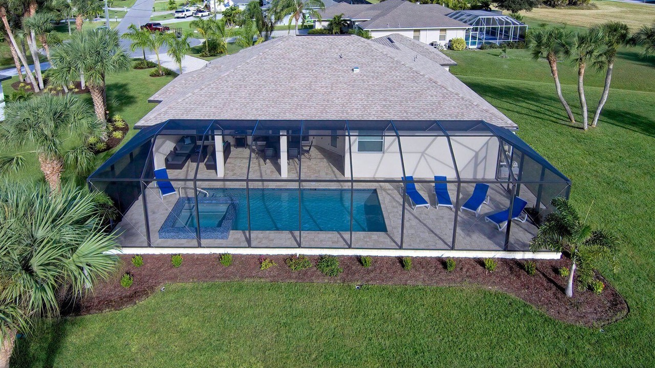 Photo of Outdoor in Rotonda Heights