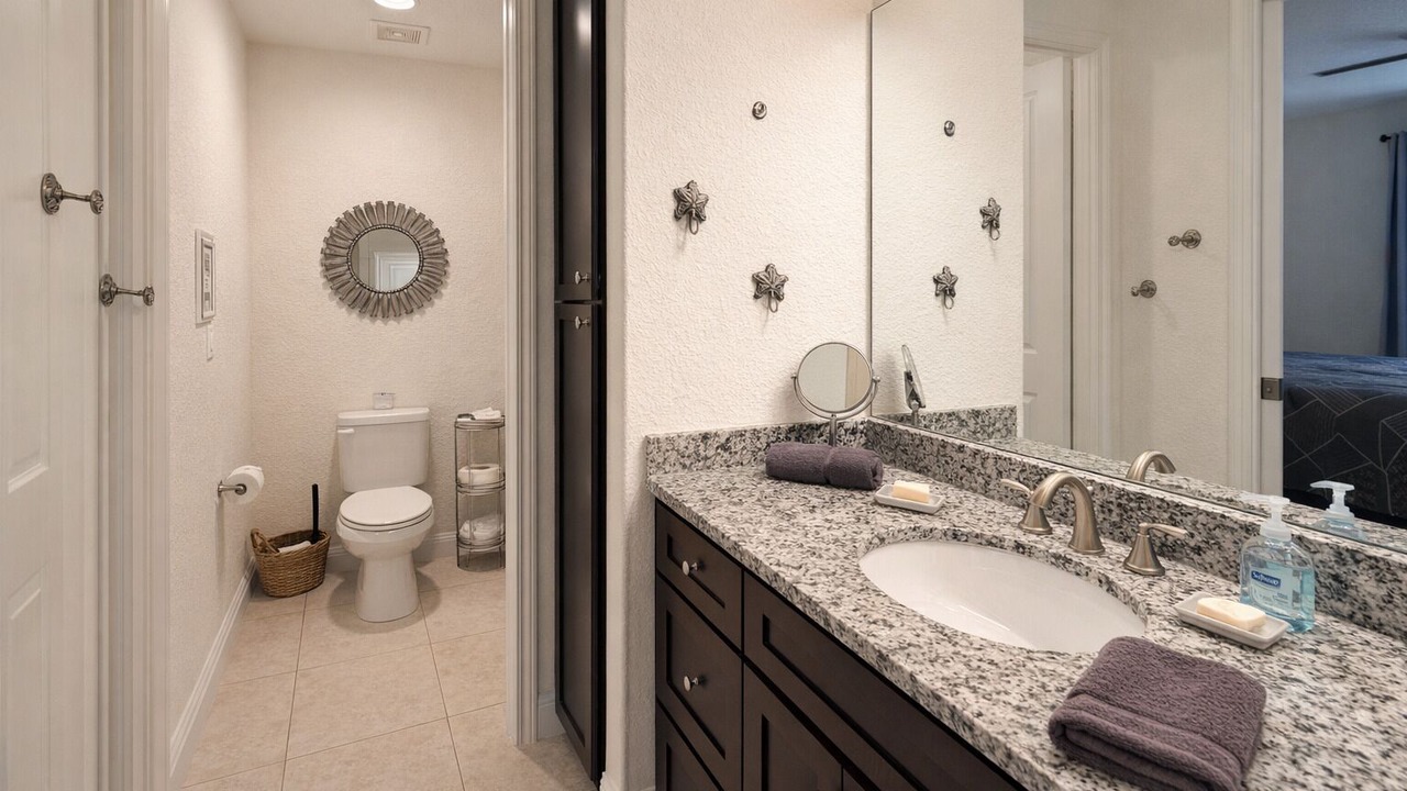 Photo of Bathroom in Pelican