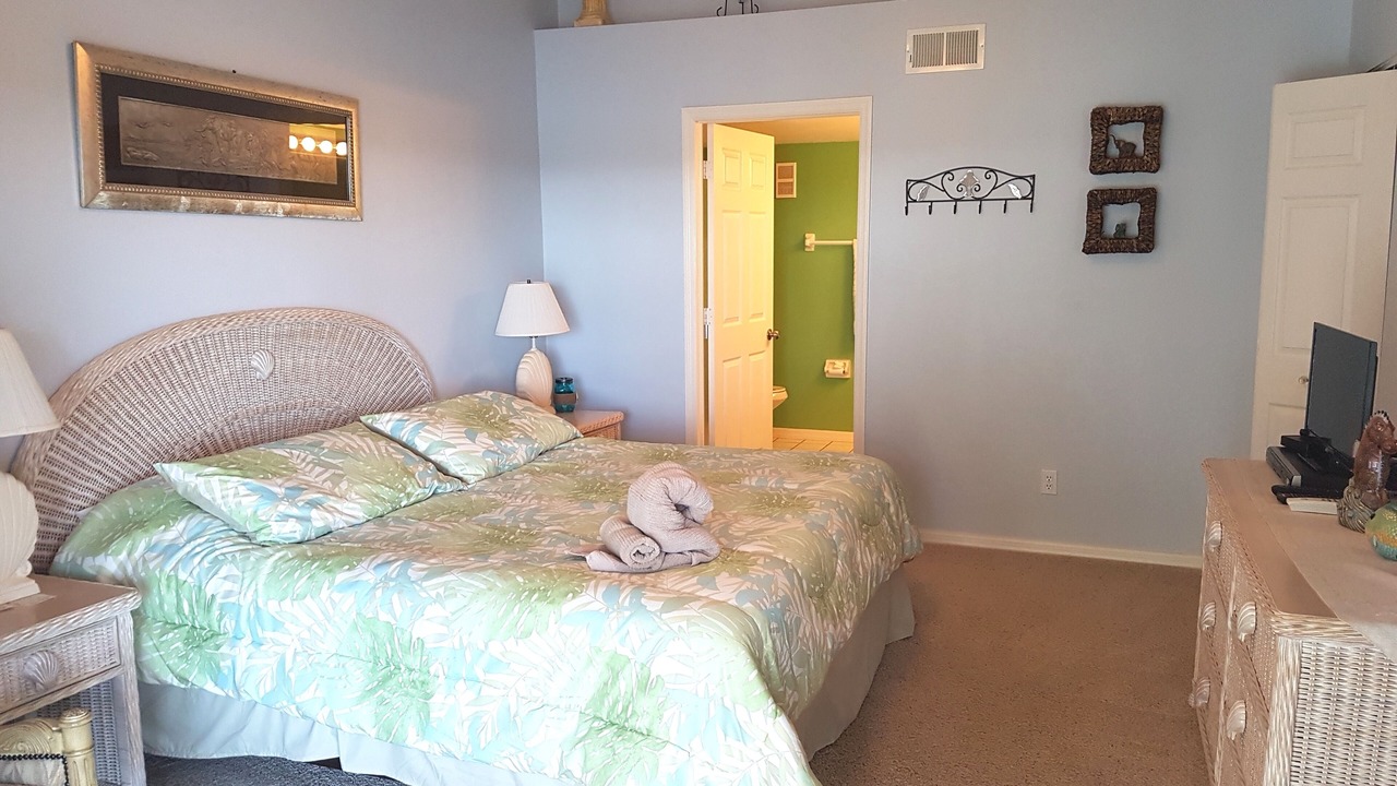 Photo of Bedroom in Park Shore