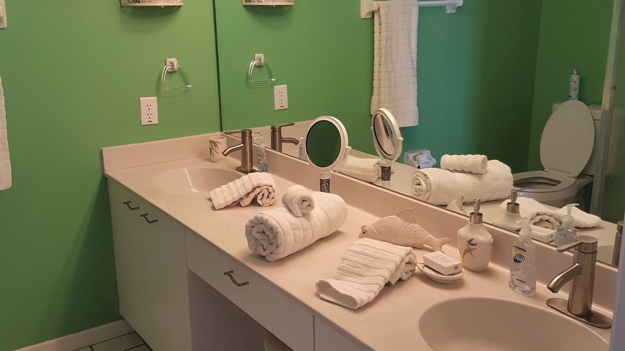 Photo of Bathroom in Park Shore