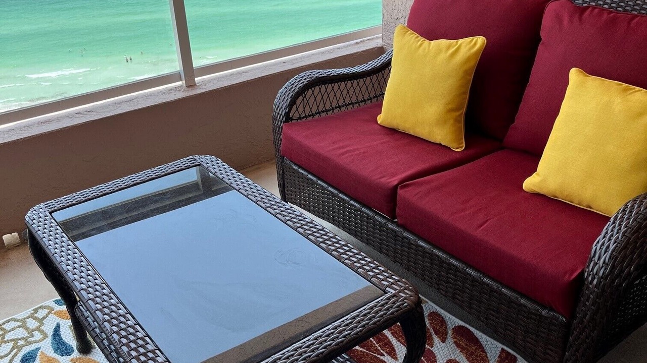 Photo of Livingroom in Sand Key