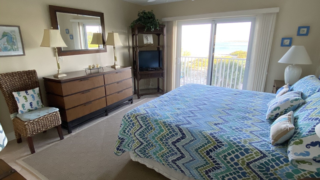 Photo of Bedroom in Bonita Springs