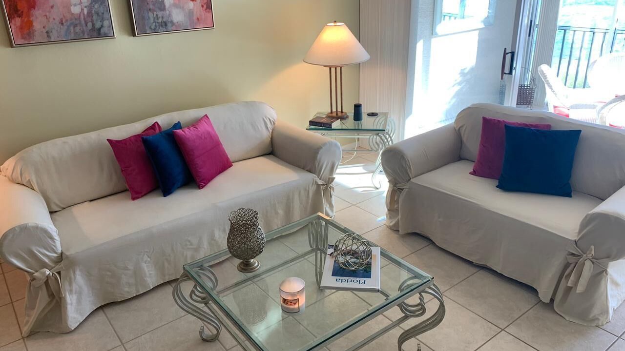 Photo of Livingroom in Bonita Springs
