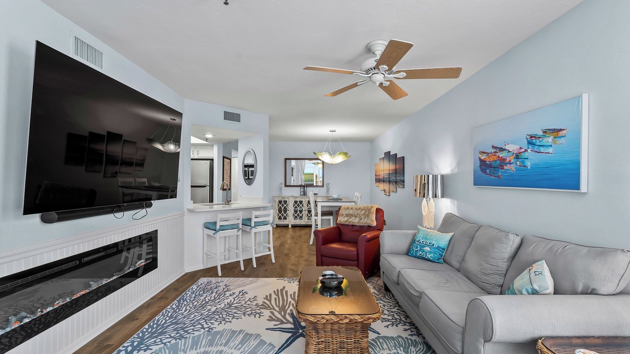 Photo of Livingroom in Palm Island