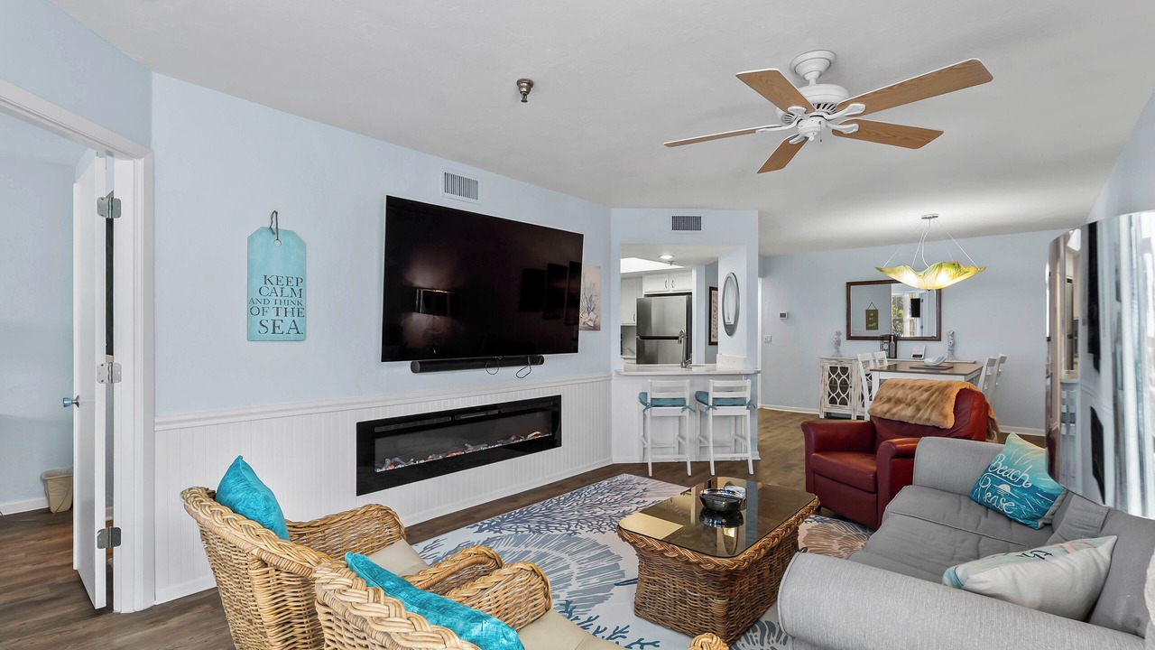 Photo of Livingroom in Palm Island