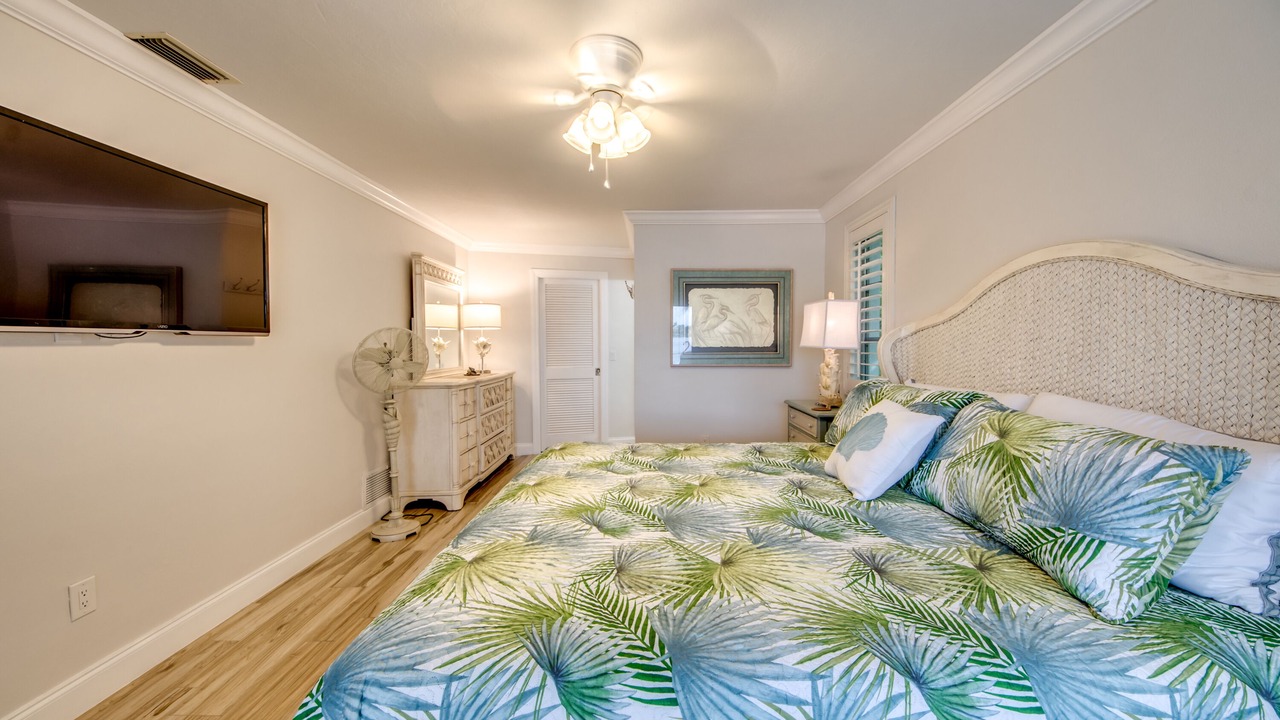 Photo of Bedroom in Caloosahatchee