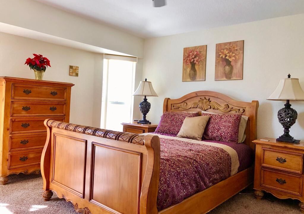 Photo of Bedroom in Pine Valley