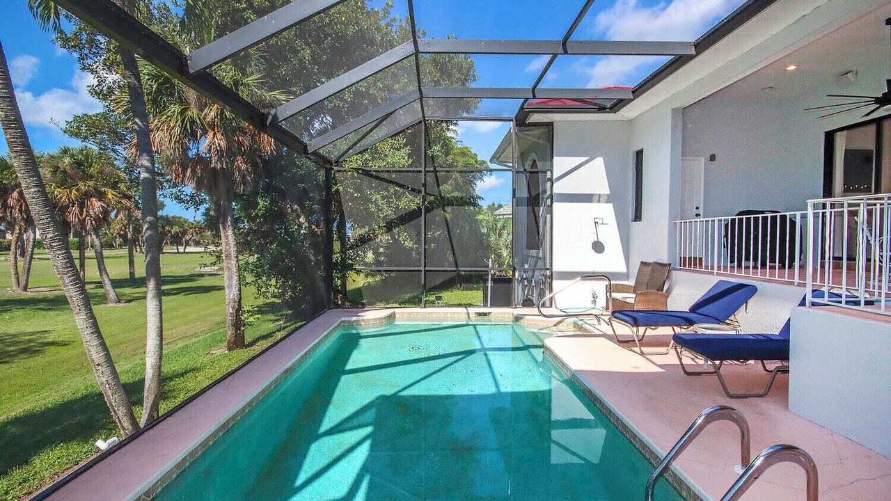 Photo of Outdoor in Beachview Country Club Estates