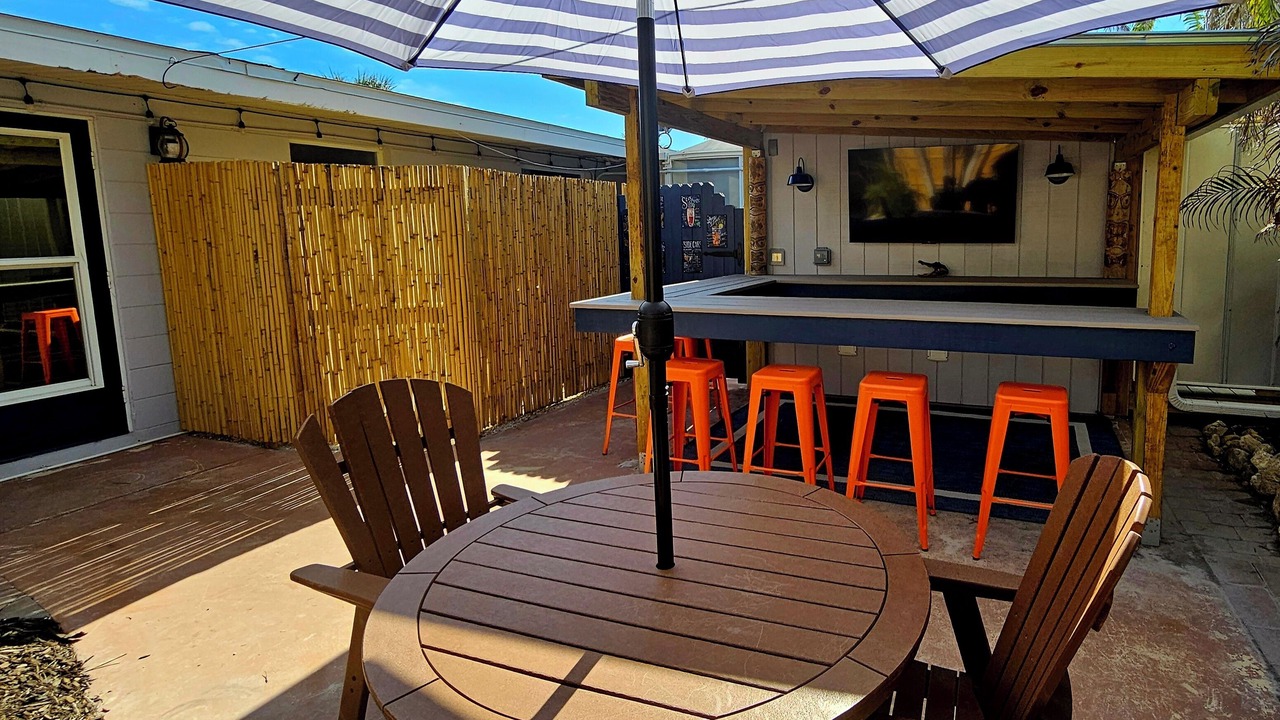 Photo of Outdoor in Englewood