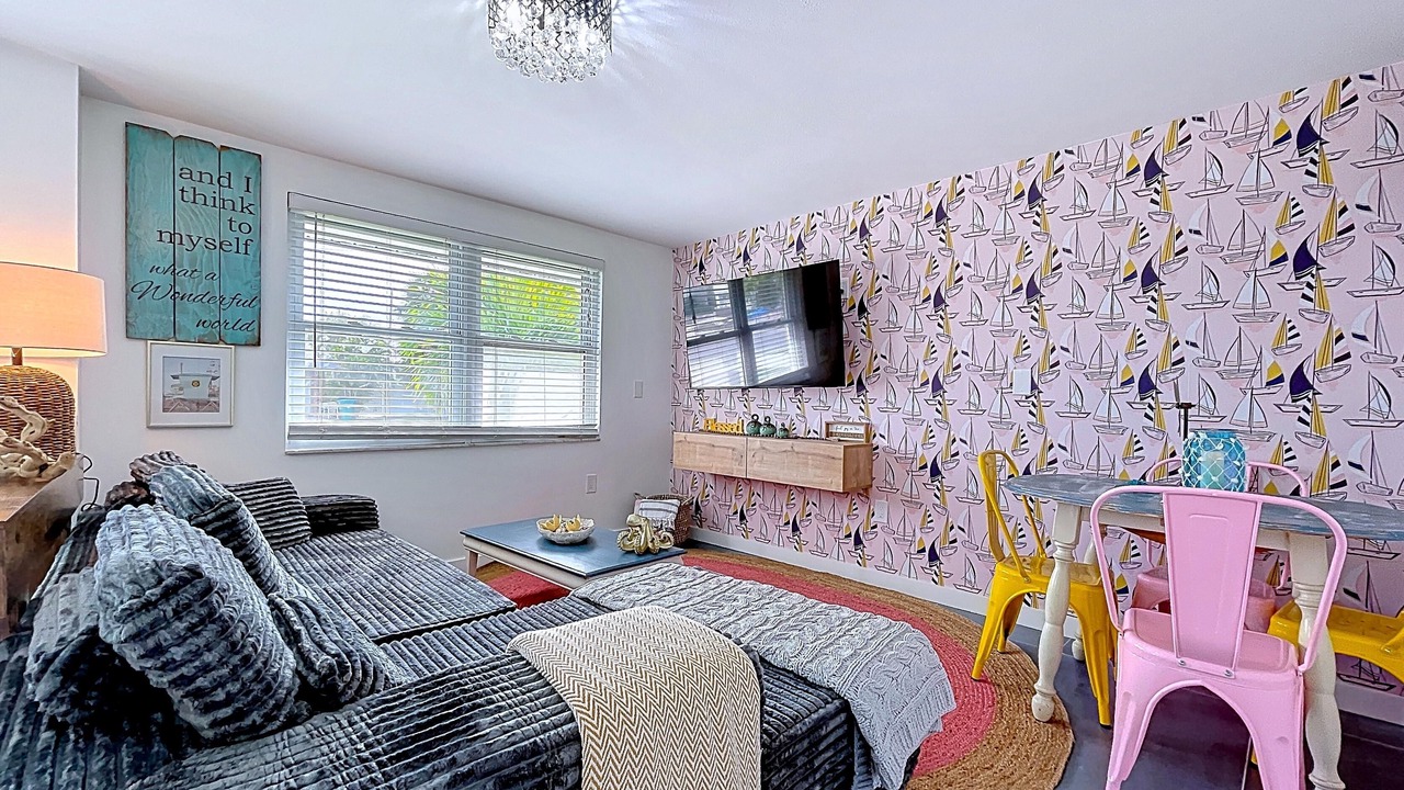 Photo of Livingroom in Ilexhurst