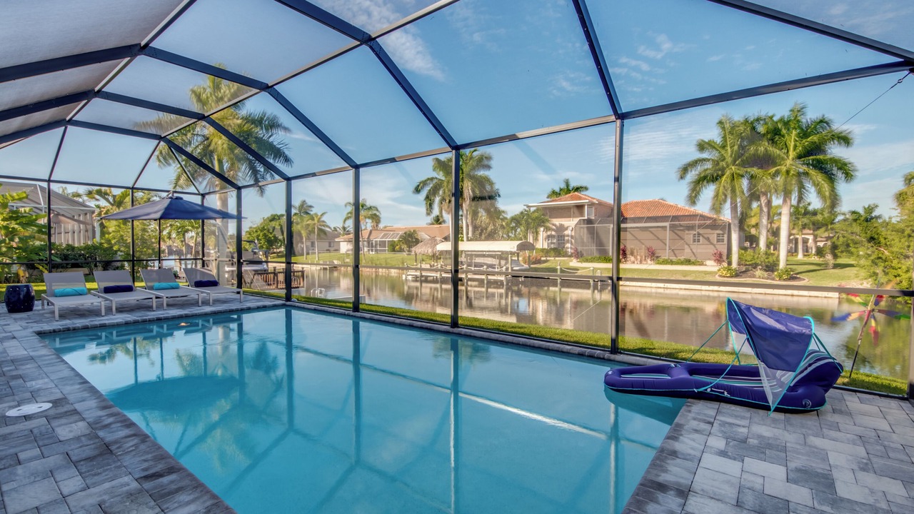 Photo of Outdoor in Pelican