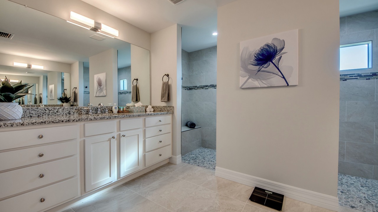 Photo of Bathroom in Pelican