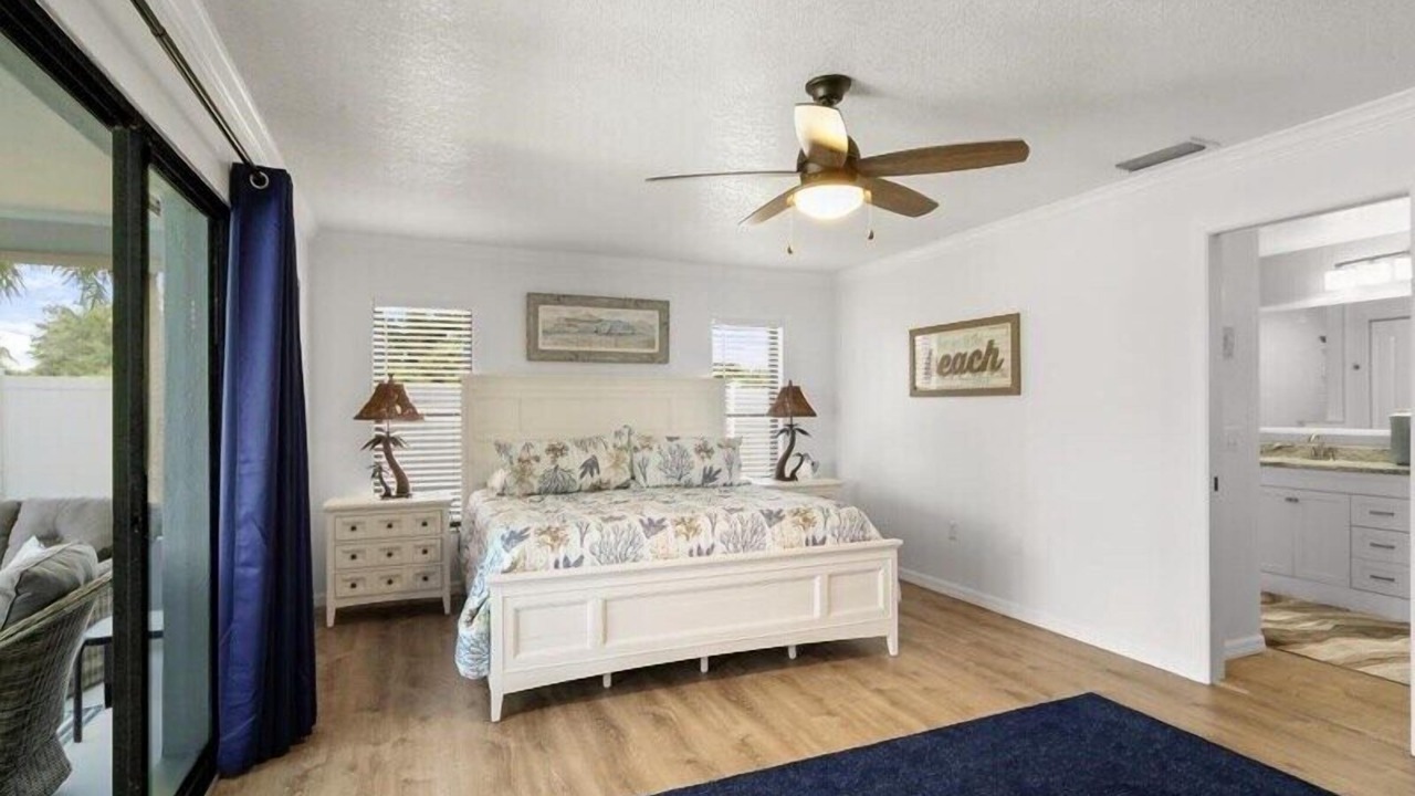 Photo of Bedroom in Englewood East