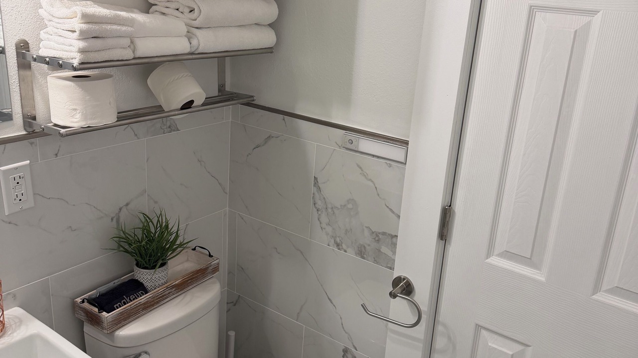 Photo of Bathroom in Golden Beach