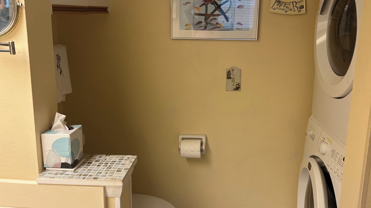 Photo of Bathroom in Plantation