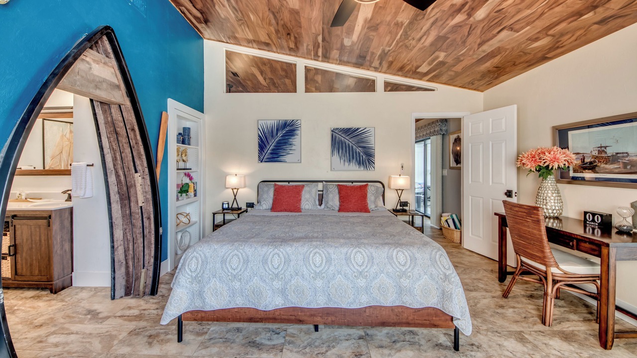 Photo of Bedroom in Matlacha Isles