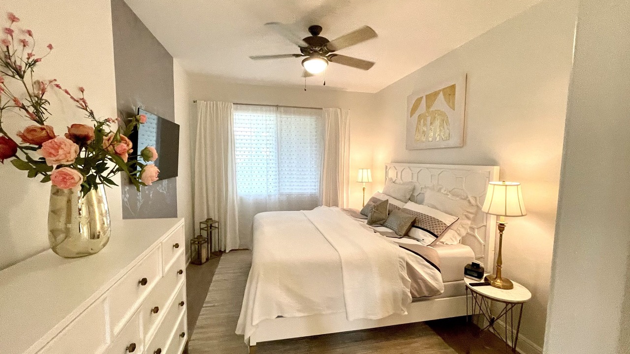 Photo of Bedroom in Royal Harbor