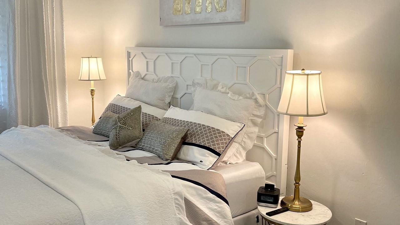 Photo of Bedroom in Royal Harbor
