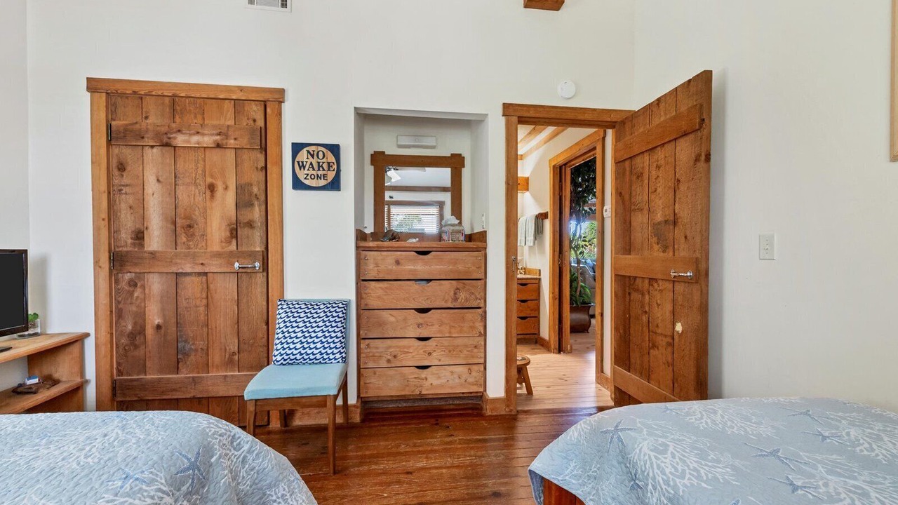Photo of Bedroom in Palm Island